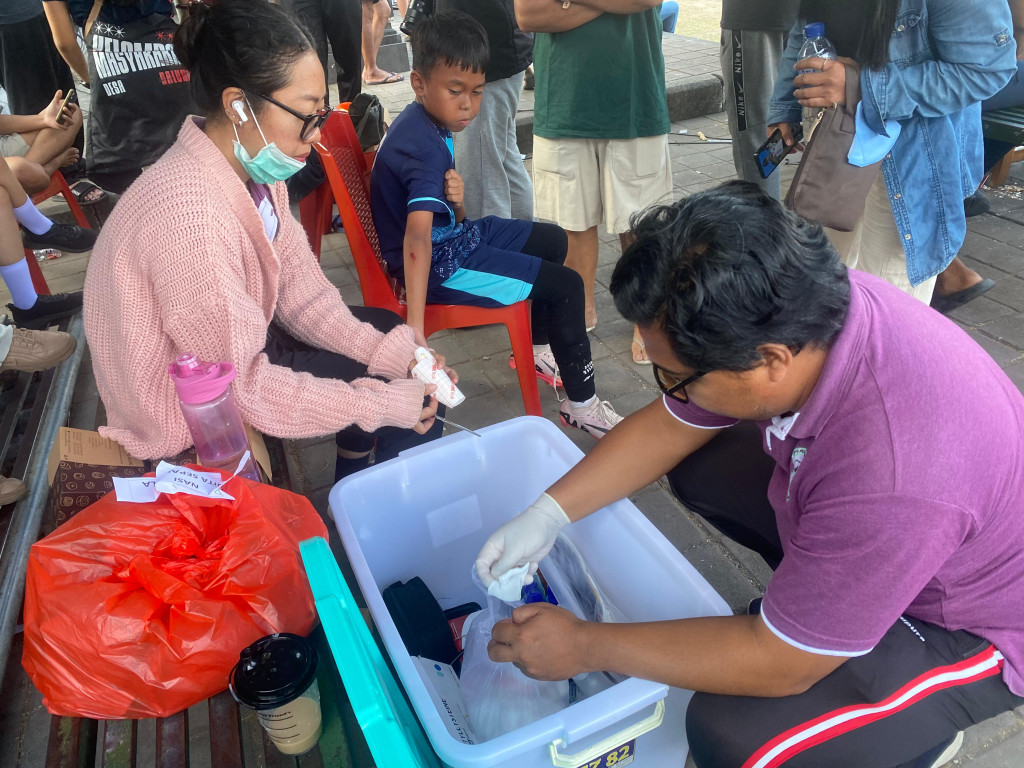 Petugas Kesehatan Siaga Penuh di Setiap Pertandingan Porsenides Dalung Tahun 2025